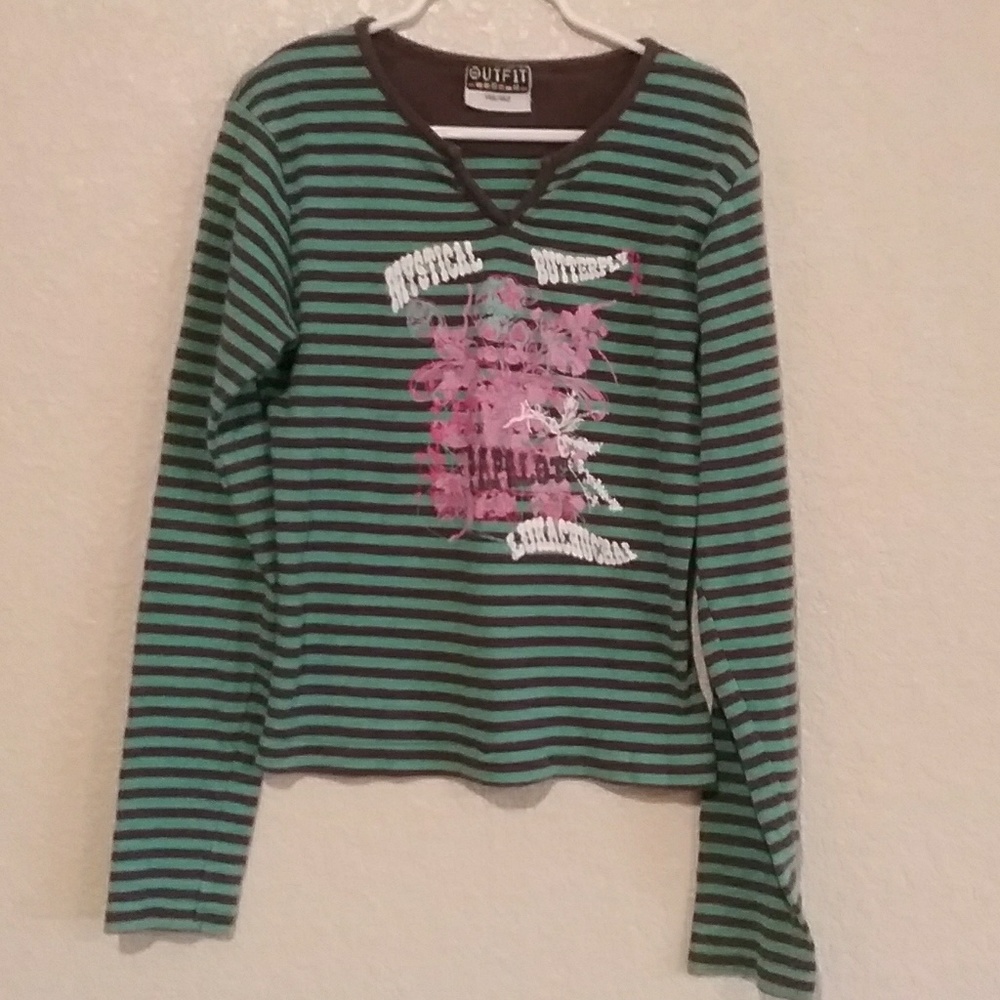 LS top by Outfit